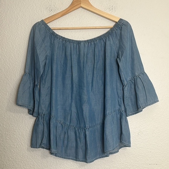 Cottagecore Boho Embroidered Denim Chambray 3/4 Bell Sleeve Top Size Small‎ NWT - Picture 2 of 9